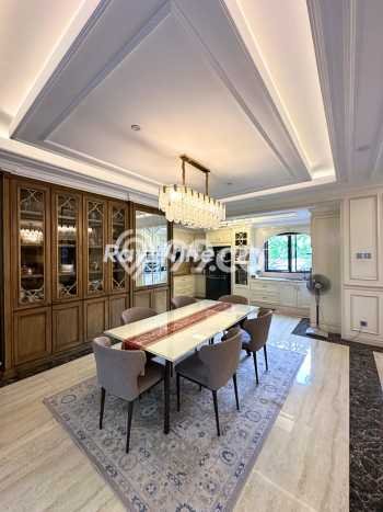 Dijual Rumah Luas Megah Dengan View Cantik di Kemang, Jakarta Selatan Dijual Rumah Luas Megah Dengan View Cantik di Kemang, Jakarta Selatan