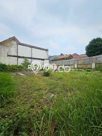 Tanah Strategis Dijual di Kebayoran Baru Jakarta Selatan 272m2 Tanah Strategis Dijual di Kebayoran Baru Jakarta Selatan 272m2