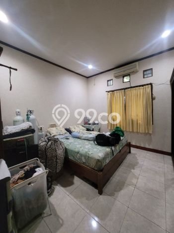 Siap Huni Hunian Elit 4 Kamar di Kebayoran Baru Dekat ke Mana Pun Siap Huni Hunian Elit 4 Kamar di Kebayoran Baru Dekat ke Mana Pun