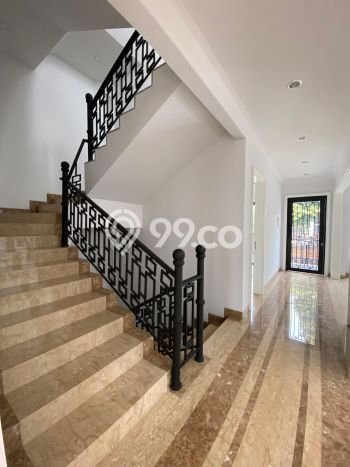 Jual Rumah Luas Elegan Dengan View Cantik di Cipete, Jakarta Selatan Jual Rumah Luas Elegan Dengan View Cantik di Cipete, Jakarta Selatan
