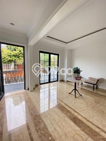 Jual Rumah Luas Elegan Dengan View Cantik di Cipete, Jakarta Selatan Jual Rumah Luas Elegan Dengan View Cantik di Cipete, Jakarta Selatan