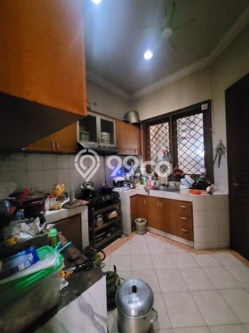 Rumah Mewah LB 300m2 Siap Huni Desain Elegan di Gandaria, Jakarta Selatan Rumah Mewah LB 300m2 Siap Huni Desain Elegan di Gandaria, Jakarta Selatan
