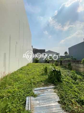 Lahan Dijual Lokasi Strategis di Jakarta Selatan dengan Luas 272m2 Lahan Dijual Lokasi Strategis di Jakarta Selatan dengan Luas 272m2