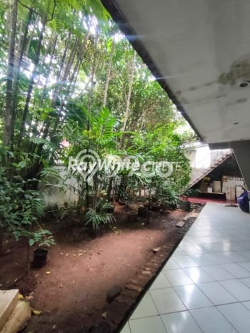 Dijual Rumah Luas Megah Dengan View Eksklusif di Gandaria, Jakarta Selatan Dijual Rumah Luas Megah Dengan View Eksklusif di Gandaria, Jakarta Selatan