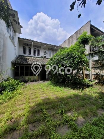 Rumah Luxury Modern Tanpa Renovasi di Ragunan Jakarta Selatan Rumah Luxury Modern Tanpa Renovasi di Ragunan Jakarta Selatan