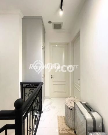 Rumah Mewah LB 137m2 Siap Pakai Desain Elegan di Lebak Bulus, Jakarta Selatan Rumah Mewah LB 137m2 Siap Pakai Desain Elegan di Lebak Bulus, Jakarta Selatan