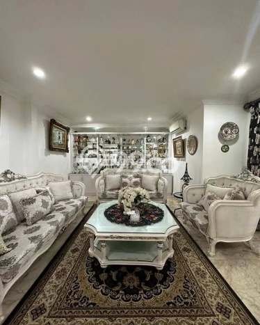 Ready to Use! Luxury House LT 318m2 Desain Modern di Pejaten Ready to Use! Luxury House LT 318m2 Desain Modern di Pejaten