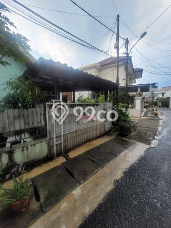 Ready to Use! Premium House LT 182m2 Desain Modern di Bendungan Hilir Ready to Use! Premium House LT 182m2 Desain Modern di Bendungan Hilir