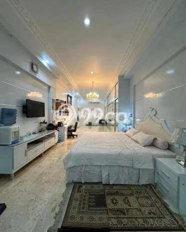 Ready to Use! Luxury House LT 318m2 Desain Modern di Pejaten Ready to Use! Luxury House LT 318m2 Desain Modern di Pejaten