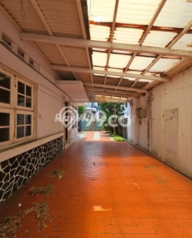 Best Deal Hunian Premium Ideal dan Luas di Menteng, Jakarta Pusat Best Deal Hunian Premium Ideal dan Luas di Menteng, Jakarta Pusat