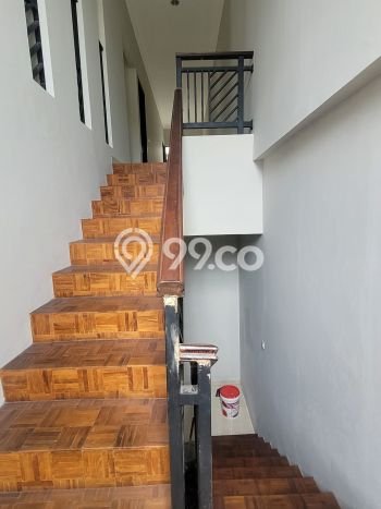 Rumah Elit Modern Tanpa Renovasi di Pejaten Jakarta Selatan Rumah Elit Modern Tanpa Renovasi di Pejaten Jakarta Selatan