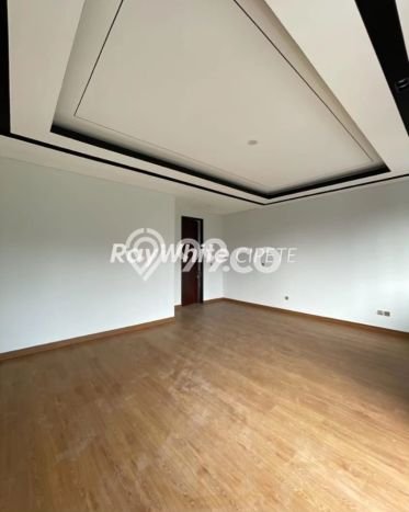 Hunian Mewah Siap Huni LT 119m2 di Cilandak, Jakarta Selatan Hunian Mewah Siap Huni LT 119m2 di Cilandak, Jakarta Selatan