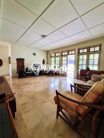 Dijual Rumah Luas Megah Dengan View Cantik di Cinere, Jakarta Selatan Dijual Rumah Luas Megah Dengan View Cantik di Cinere, Jakarta Selatan