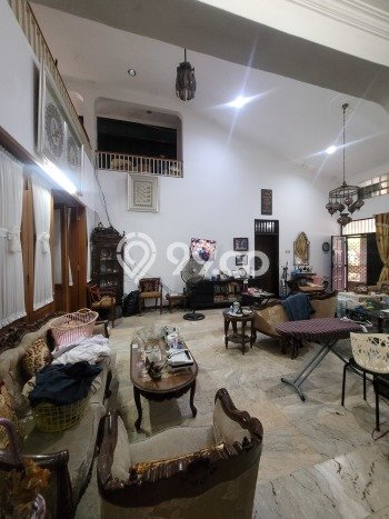 Dijual Hunian Mewah dengan Fasilitas Sekitar Lengkap di Tebet, Jakarta Selatan Dijual Hunian Mewah dengan Fasilitas Sekitar Lengkap di Tebet, Jakarta Selatan