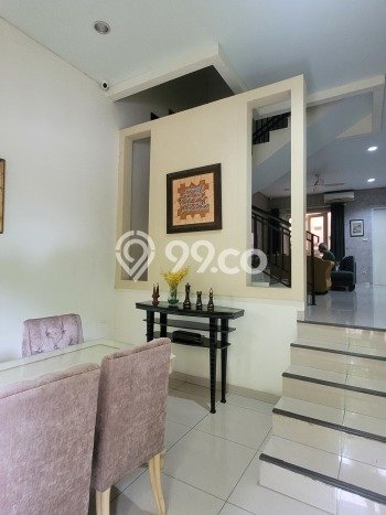 Ready to Use! Luxury House LT 160m2 Desain Modern di Pondok Indah Ready to Use! Luxury House LT 160m2 Desain Modern di Pondok Indah