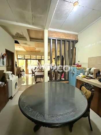 Ready to Use! Premium House LT 242m2 Desain Modern di Cipete Ready to Use! Premium House LT 242m2 Desain Modern di Cipete