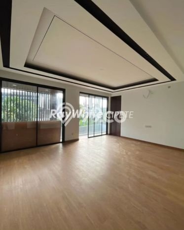 Hunian Mewah Siap Huni LT 119m2 di Cilandak, Jakarta Selatan Hunian Mewah Siap Huni LT 119m2 di Cilandak, Jakarta Selatan