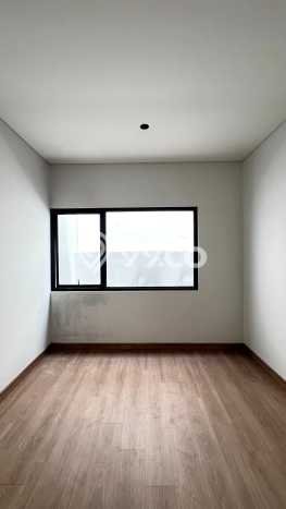 Hunian Mewah LB 190m2 Siap Pakai Desain Elegan di BSD City, Tangerang Hunian Mewah LB 190m2 Siap Pakai Desain Elegan di BSD City, Tangerang