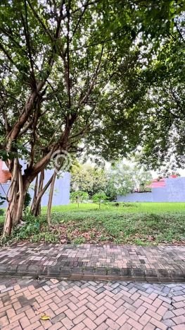 Lahan Dijual Lokasi Strategis di Bekasi dengan Luas 242m2 Lahan Dijual Lokasi Strategis di Bekasi dengan Luas 242m2