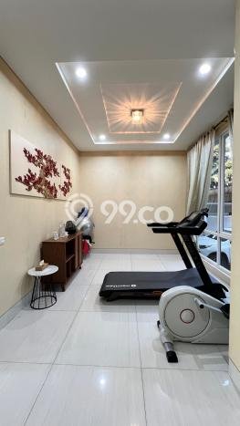 Ready to Use! Luxury House LT 346m2 Desain Modern di Pondok Indah Ready to Use! Luxury House LT 346m2 Desain Modern di Pondok Indah