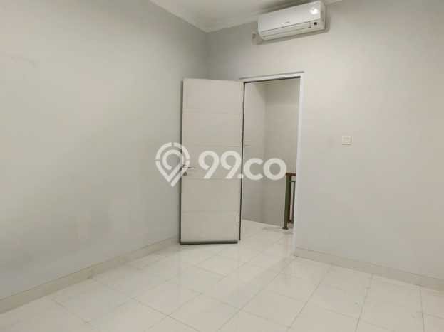 Dijual Rumah Eksklusif 2 KT di Gading Serpong, Tangerang Dijual Rumah Eksklusif 2 KT di Gading Serpong, Tangerang