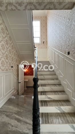 Siap Huni Rumah Mewah 5 Kamar di BSD Dekat ke Mana Saja Siap Huni Rumah Mewah 5 Kamar di BSD Dekat ke Mana Saja