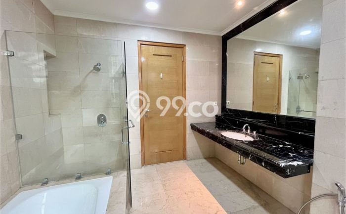 Hunian Strategis 151m2 di Senayan Jakarta Selatan 3 Bedroom Hunian Strategis 151m2 di Senayan Jakarta Selatan 3 Bedroom
