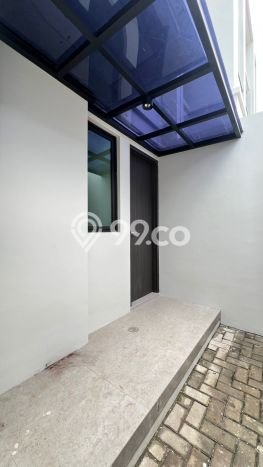 Sewa Rumah Murah di BSD City Tangerang dengan 4 Kamar Tidur Sewa Rumah Murah di BSD City Tangerang dengan 4 Kamar Tidur