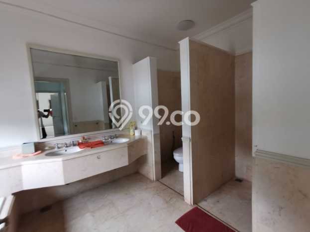 SPECIAL PRICE! Rumah di BSD City, 5 KM, Dekat Fasilitas Umum, LT 544m2m² Bangunan 411m2m² SPECIAL PRICE! Rumah di BSD City, 5 KM, Dekat Fasilitas Umum, LT 544m2m² Bangunan 411m2m²
