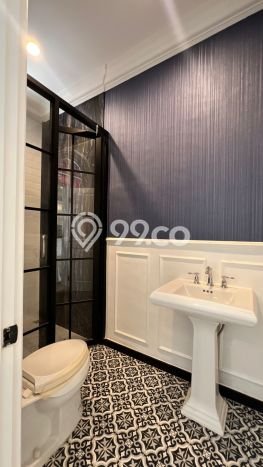 Siap Huni Rumah Mewah 5 Kamar di BSD Dekat ke Mana Saja Siap Huni Rumah Mewah 5 Kamar di BSD Dekat ke Mana Saja
