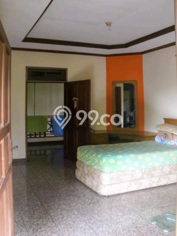 Rumah Eksklusif Dijual LT 669m2 di Ciputat, Tangerang Selatan Rumah Eksklusif Dijual LT 669m2 di Ciputat, Tangerang Selatan