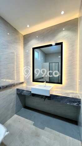 For Sale! Premium House LT 202m2 Desain Elegan di BSD For Sale! Premium House LT 202m2 Desain Elegan di BSD