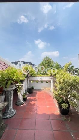 Hunian Elit LB 486m2 Siap Pakai Desain Elegan di Pondok Indah, Jakarta Selatan Hunian Elit LB 486m2 Siap Pakai Desain Elegan di Pondok Indah, Jakarta Selatan