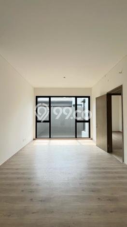 Rumah Luxury Modern Tanpa Renovasi di BSD City Tangerang Rumah Luxury Modern Tanpa Renovasi di BSD City Tangerang