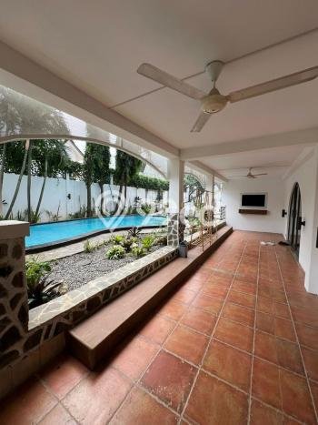 PELUANG INVESTASI! Vila Kawasan Cilandak, Area 694m2m², Prospek Menjanjikan PELUANG INVESTASI! Vila Kawasan Cilandak, Area 694m2m², Prospek Menjanjikan