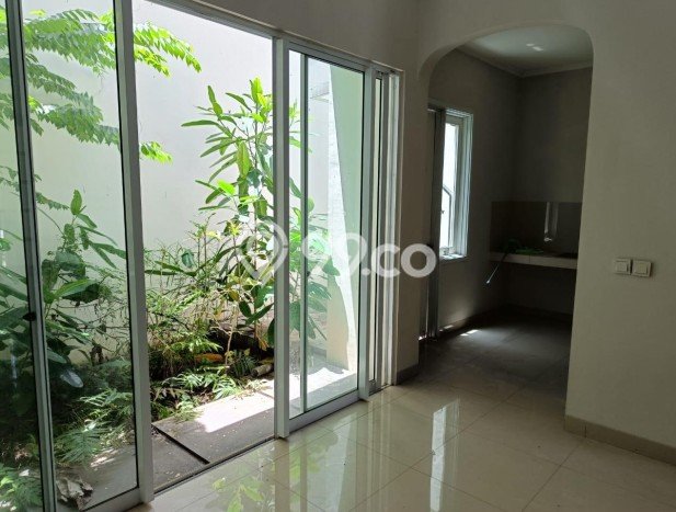 Rumah Eksklusif Dijual LT 128m2 di BSD, Tangerang Selatan Rumah Eksklusif Dijual LT 128m2 di BSD, Tangerang Selatan