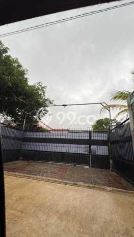 Dijual Rumah Premium dengan Fasilitas Sekitar Lengkap di BSD, Tangerang Selatan Dijual Rumah Premium dengan Fasilitas Sekitar Lengkap di BSD, Tangerang Selatan