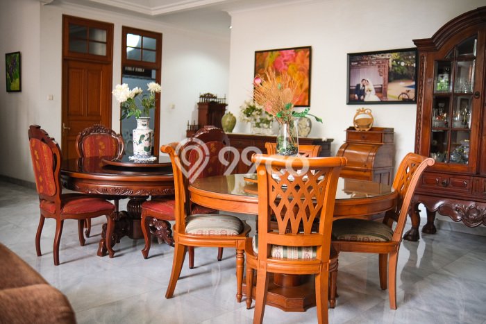 For Sale! Premium House LT 921m2 Desain Elegan di Ragunan For Sale! Premium House LT 921m2 Desain Elegan di Ragunan