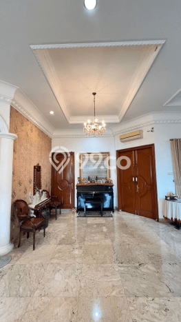 Hunian Elit LB 458m2 Siap Huni Desain Elegan di Bintaro, Tangerang Selatan Hunian Elit LB 458m2 Siap Huni Desain Elegan di Bintaro, Tangerang Selatan