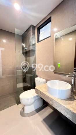 Dijual Rumah Mewah Elegan Dengan View Cantik di BSD City, Tangerang Dijual Rumah Mewah Elegan Dengan View Cantik di BSD City, Tangerang