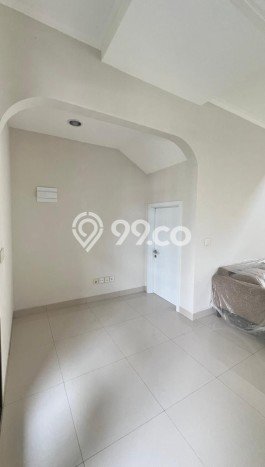 Rumah Eksklusif Dijual LT 128m2 di BSD, Tangerang Selatan Rumah Eksklusif Dijual LT 128m2 di BSD, Tangerang Selatan