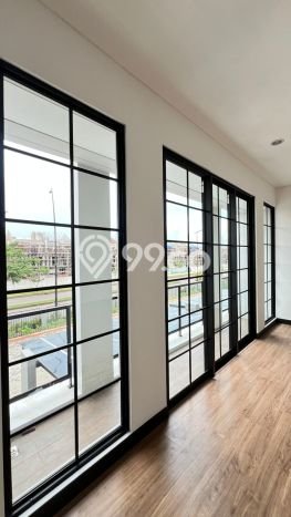 Sewa Rumah Murah di BSD City Tangerang dengan 4 Kamar Tidur Sewa Rumah Murah di BSD City Tangerang dengan 4 Kamar Tidur