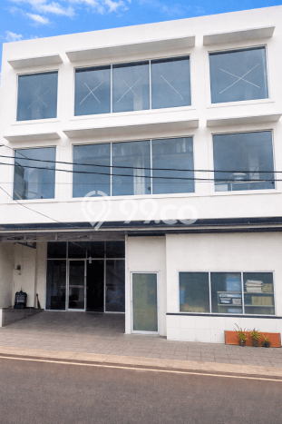 Kantor Dijual di Prime Area Jakarta Barat Luas 500m2 Kantor Dijual di Prime Area Jakarta Barat Luas 500m2