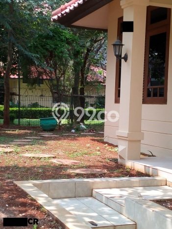 Hunian Mewah LB 100m2 Siap Huni Desain Elegan di Raffles Hills, Jakarta Timur Hunian Mewah LB 100m2 Siap Huni Desain Elegan di Raffles Hills, Jakarta Timur