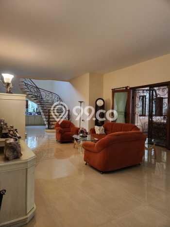 Rumah Bagus di Kota Wisata, Jakarta Timur, Luas 951m² Bangunan 432m² HARGA MENARIK! Rumah Bagus di Kota Wisata, Jakarta Timur, Luas 951m² Bangunan 432m² HARGA MENARIK!