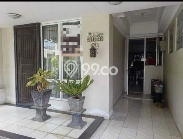 Jual Rumah Eksklusif 5 KT di Kota Wisata, Jakarta Timur Jual Rumah Eksklusif 5 KT di Kota Wisata, Jakarta Timur