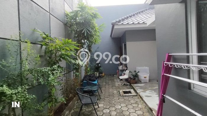 Rumah Luxury Modern Siap Huni di Kota Wisata Jakarta Timur Rumah Luxury Modern Siap Huni di Kota Wisata Jakarta Timur