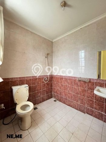 Dijual Rumah Modern 3 KT di Kota Wisata, Jakarta Timur Dijual Rumah Modern 3 KT di Kota Wisata, Jakarta Timur