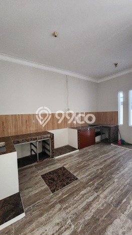 Dijual Rumah Luas Elegan Dengan View Cantik di Kota Wisata, Jakarta Timur Dijual Rumah Luas Elegan Dengan View Cantik di Kota Wisata, Jakarta Timur