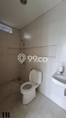 Rumah Mewah LB 500m2 Siap Huni Desain Elegan di Kota Wisata, Jakarta Timur Rumah Mewah LB 500m2 Siap Huni Desain Elegan di Kota Wisata, Jakarta Timur